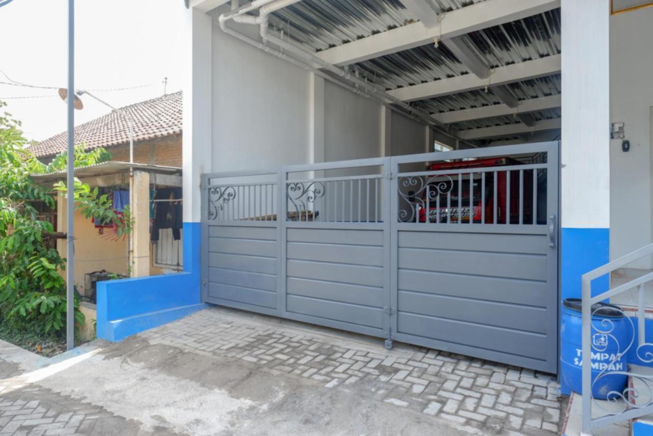 Reddoorz Near Universitas Semarang 2 Alastuwo Dış mekan fotoğraf